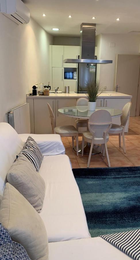 Apartament En Placa Nova 2, 帕拉弗鲁赫尔 外观 照片